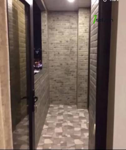 2 սենյականոց բնակարան, Movses Khorenatsi Street, 50 քմ, կապիտալ վերանորոգված