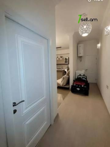 2 սենյականոց բնակարան նորակառույց շենքում Ծարավ աղբյուրի փողոցում, 51 քմ, 1/3 հարկ, բարձր առաստաղներ