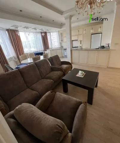 3 սենյականոց բնակարան նորակառույց շենքում Ալեք Մանուկյան փողոցում, 80 ք.մ., 3/12 հարկ, 2 սանհանգույց