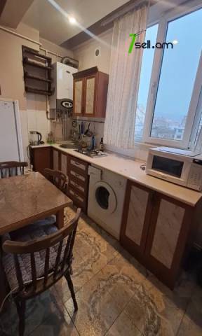 2 սենյականոց բնակարան Սարյանի փողոցում, 45 քմ, 9/11 հարկ, եվրովերանորոգված