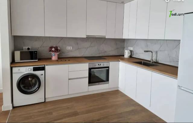 2 սենյականոց բնակարան նորակառույց շենքում, Arzumanyan Street, 60 քմ, 4/12 հարկ, բարձր առաստաղներ