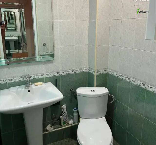 2 սենյականոց բնակարան Կոմիտասի պողոտայում, 60 քմ, բարձր առաստաղներ, կապիտալ վերանորոգված, քարե շենք