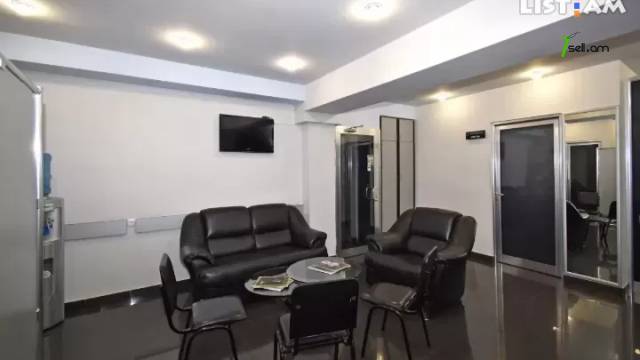 Գրասենյակային տարածք Կարապետ Ուլնեցու փողոցում Քանաքեռ Զեյթունում, 120 ք.մ.