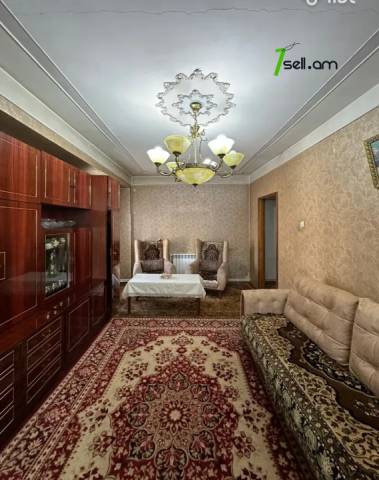 3 սենյականոց բնակարան Աղբյուր Սերոբի փողոցում, 83 ք.մ., 11/16 հարկ, մասնակի վերանորոգում