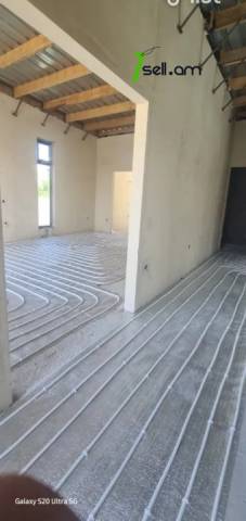 Մեկ հարկանի տուն 22-րդ փողոցում Առինջում, 110 քմ, 2 սանհանգույց