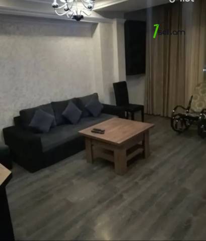 2 սենյականոց բնակարան, Movses Khorenatsi Street, 50 քմ, կապիտալ վերանորոգված
