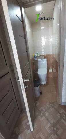 4 սենյականոց բնակարան Կոմիտասի պողոտայում, 84 քմ, 6/9 հարկ, 2 սանհանգույց, կապիտալ վերանորոգված