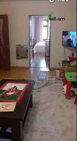 2 սենյականոց բնակարան Նանսենի փողոցում, 46 քմ, 2/5 հարկ, կոսմետիկ վերանորոգում