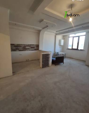 3 սենյականոց բնակարան նորակառույց շենքում Բագրևանդի փողոցում, 75 ք.մ., բարձր առաստաղներ