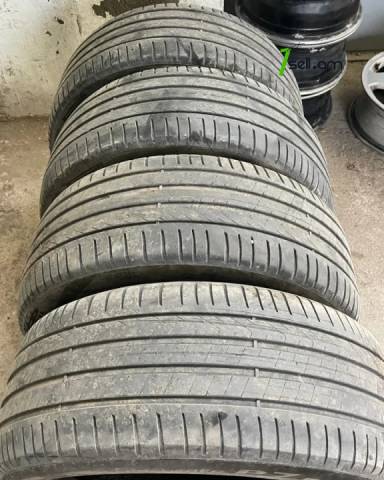 Pirelli.4հատ 90% Ամառային անվադողեր, 235/45 R18