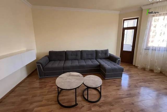 3 սենյականոց բնակարան նորակառույց շենքում Պարույր Սևակի փողոցում, 113 ք.մ., 7/14 հարկ, 2 սանհանգույց