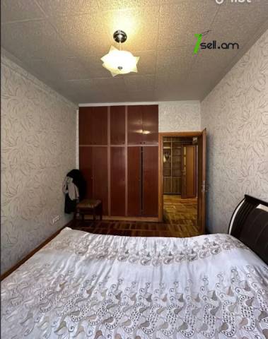 4 սենյականոց բնակարան Վիլնյուսի փողոցում, 76 ք.մ., 3/9 հարկ, մի քանի պատշգամբ, եվրովերանորոգված