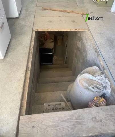 3 սենյականոց բնակարան Մելիք Մելիքյան փողոցում, 78 ք.մ., 5/9 հարկ, կապիտալ վերանորոգված