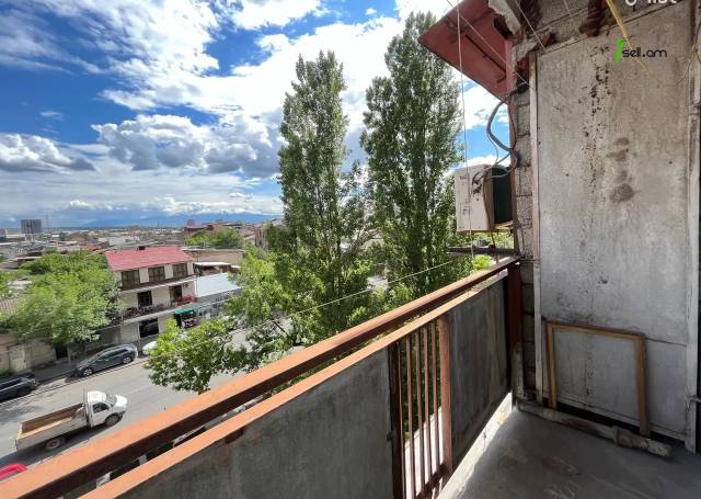 3 սենյականոց բնակարան Սասունցի Դավիթ փողոցում, 65 քմ, 5/9 հարկ, 2 սանհանգույց