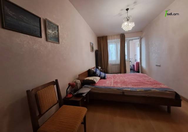 2 սենյականոց բնակարան Հին Երևանցու փողոցում, 70 ք.մ., 6/11 հարկ, կապիտալ վերանորոգված