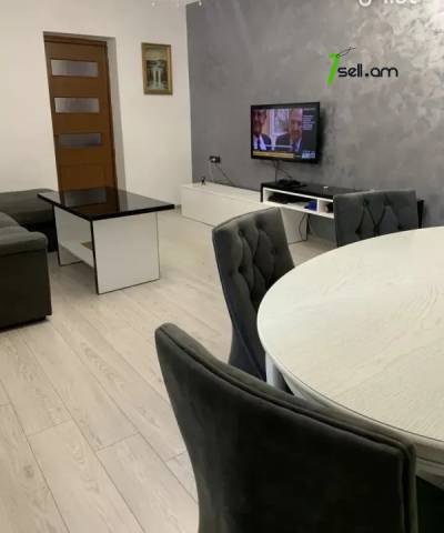 3 սենյականոց բնակարան, Աթոյան փողոցի նրբանցք, 80 ք.մ., 2/9 հարկ, կապիտալ վերանորոգված