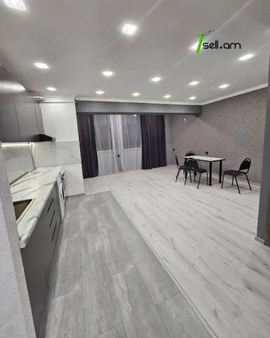 2 սենյականոց բնակարան Նոր Արեշի 15-րդ փողոցում, 52 ք.մ., 3/5 հարկ, կապիտալ վերանորոգված, քարե շենք