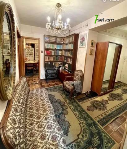 3 սենյականոց բնակարան Ռուբինյանց փողոցում, 80 ք.մ., 10/16 հարկ