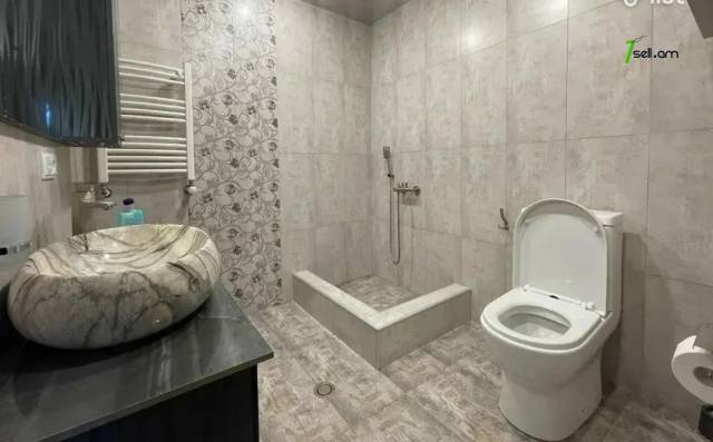 Երկու հարկանի թաունհաուզ, Shiraz St Աջափնյակում, 165 ք.մ., 2 սանհանգույց