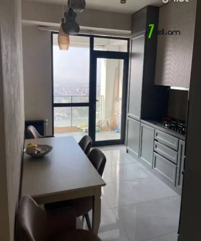 3 սենյականոց բնակարան նորակառույց շենքում Քանաքեռ Զեյթունում, 110 ք.մ., 2 սանհանգույց