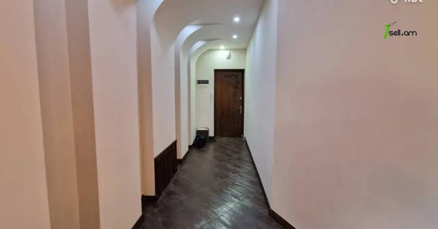 Ընդարձակ 3 սենյականոց բնակարան նորակառույց շենքում Նաիրի Զարյան փողոցում, 175 քմ, 12/16 հարկ