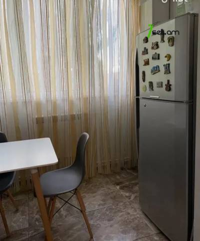 3 սենյականոց բնակարան, Աթոյան փողոցի նրբանցք, 80 ք.մ., 2/9 հարկ, կապիտալ վերանորոգված