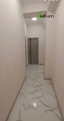 2 սենյականոց բնակարան նորակառույց շենքում, Թբիլիսյան խճուղի, 40 ք.մ., 2/4 հարկ, բարձր առաստաղներ