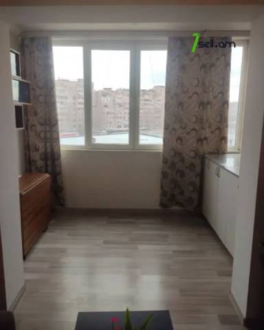 2 սենյականոց բնակարան Առնո Բաբաջանյան փողոցում, 50 ք.մ., 4/9 հարկ, կապիտալ վերանորոգված