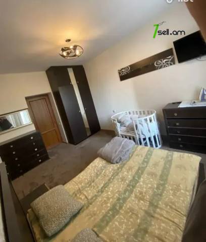 3 սենյականոց բնակարան Կոմիտասի պողոտայում, 80 ք.մ., 2/5 հարկ, բարձր առաստաղներ, եվրովերանորոգված