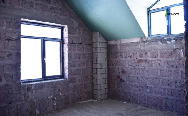 Երկու հարկանի քարե տուն, Մուշ 2 թաղամաս Գյումրիում, 252 ք.մ.