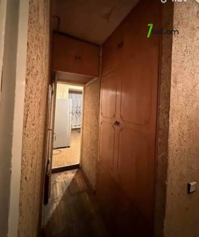 3 սենյականոց բնակարան, Բաղյան փողոցի 1-ին նրբանցք, 81 քմ, նախավերջին հարկ, մի քանի պատշգամբ