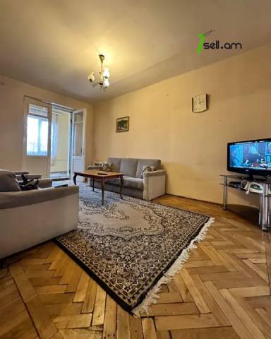 4 սենյականոց բնակարան Կոմիտասի պողոտայում, 97 ք.մ., նախավերջին հարկ, կոսմետիկ վերանորոգում