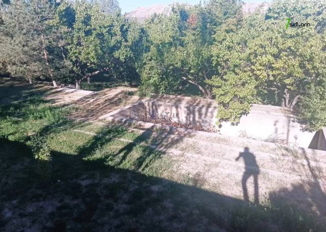 Հողատարածք բնակելի շինությունների համար Աբովյանում, 2100 ք.մ.