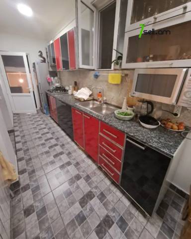 Մեկ հարկանի քարե տուն Լորիս-Մելիքովի փողոցում Էրեբունիում, 200 քմ, 2 սանհանգույց