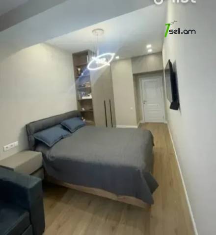 2 սենյականոց բնակարան նորակառույց շենքում Արղության փողոցում, 56 ք.մ., 8/14 հարկ, եվրովերանորոգված