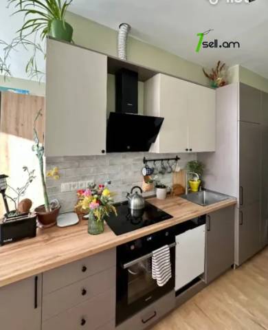 1 սենյականոց բնակարան նորակառույց շենքում Մինսկի փողոցում, 34 ք.մ., դիզայներական ոճով վերանորոգված