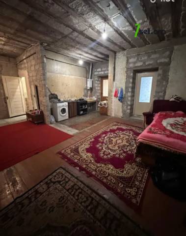 3 սենյականոց բնակարան Ղափանցյան փողոցում, 104 քմ, մասնակի վերանորոգում, քարե շենք