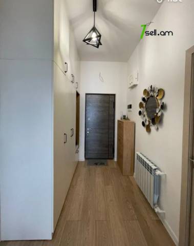 2 սենյականոց բնակարան նորակառույց շենքում Անաստաս Միկոյանի փողոցում, 64 ք.մ., բարձր առաստաղներ