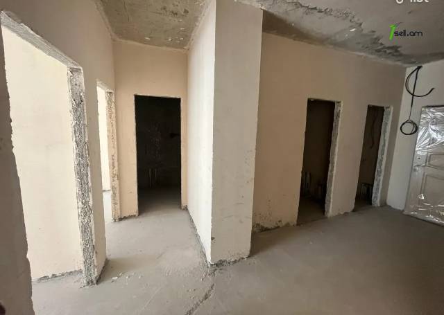 3 սենյականոց բնակարան Փավստոս Բուզանդի փողոցում, 105 ք.մ., 4/15 հարկ, 2 սանհանգույց