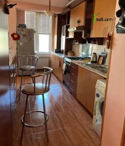 2 սենյականոց բնակարան Մխիթար Հերացի փողոցում, 80 ք.մ., եվրովերանորոգված