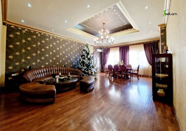 Ընդարձակ 5 սենյականոց բնակարան նորակառույց շենքում Այգեձորի փողոցում, 300 ք.մ., 3+ սանհանգույց