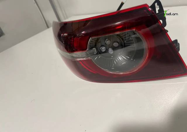 Mazda 3 sedan հետևի լուսարձակ ֆուլլ (2019-2023)