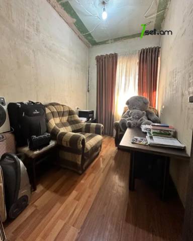 Երկու հարկանի քարե տուն Հովնաթանի փողոցում Մալաթիա Սեբաստիայում, 405 ք.մ., 3+ սանհանգույց