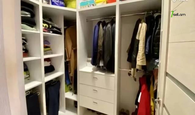 3 սենյականոց բնակարան նորակառույց շենքում Պարույր Սևակի փողոցում, 88 ք.մ., 2 սանհանգույց