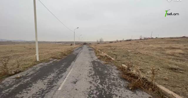 Գյուղատնտեսական հողատարածք Ձորաղբյուրում, 6430 ք.մ.