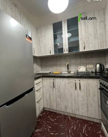 3 սենյականոց բնակարան նորակառույց շենքում Բաղյան փողոցում, 65 քմ, 3/7 հարկ, բարձր առաստաղներ