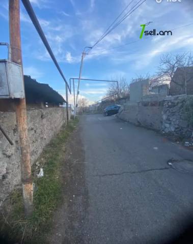 Հողատարածք բնակելի շինությունների համար Քանաքեռ Զեյթունում, 800 քմ