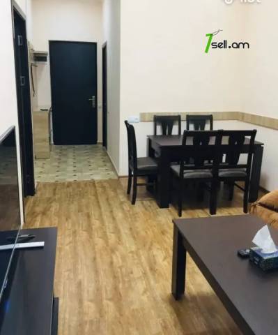 2 սենյականոց բնակարան նորակառույց շենքում Նիկողայոս Ադոնցի փողոցում, 45 ք.մ., բարձր առաստաղներ