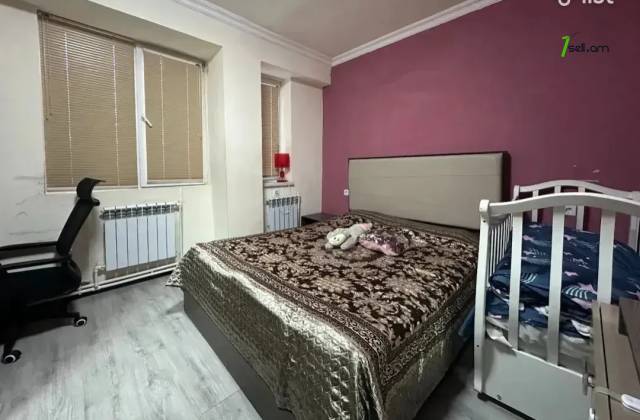 4 սենյականոց բնակարան, Դուրյան թաղամաս, 80 քմ, 1/9 հարկ, կապիտալ վերանորոգված