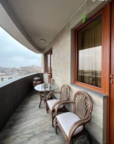 4 սենյականոց բնակարան նորակառույց շենքում Հայրիկ Մուրադյան փողոցում, 149 ք.մ., 3/18 հարկ